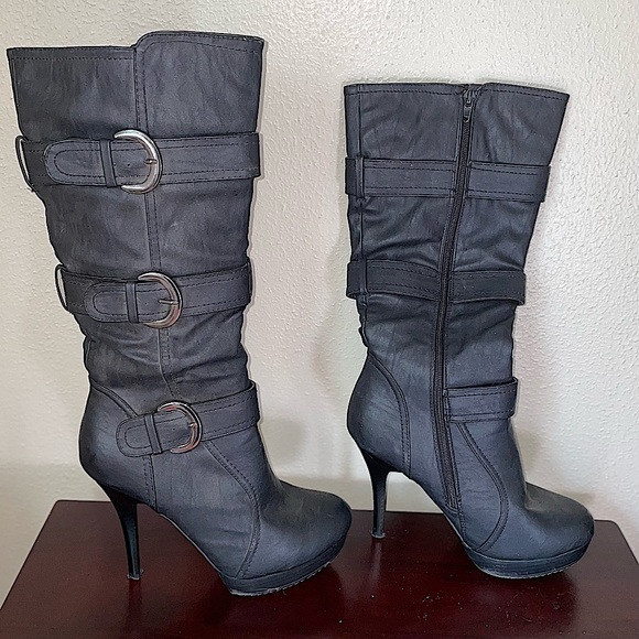 💥🖤NWOT knee high black boots👢 - Picture 1 of 3